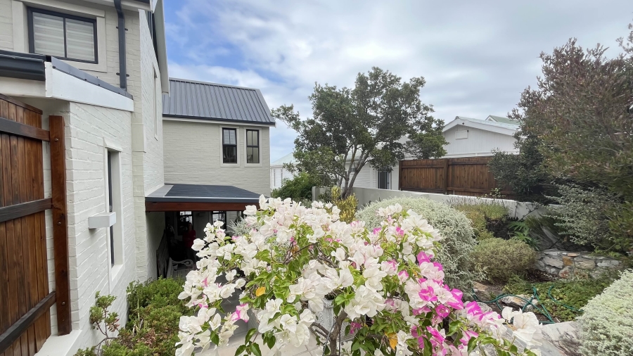 4 Bedroom Property for Sale in Scarborough Western Cape